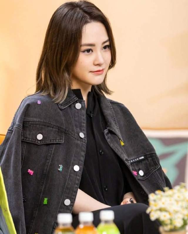 娱乐吃瓜解说女艺人,揭秘女艺人吃瓜大事件  第1张